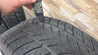 Predám 4xzimné pneumatiky Triangle 225/55r17 - 6