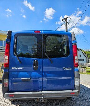Renault Trafic 2.0 Passenger 2014 84kw 9miest klima odpi DPH - 6