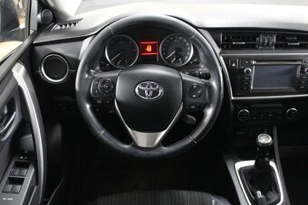 Toyota Auris 1.4 l D-4D DPF Active - 6