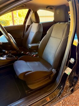 Alfa Romeo Giulietta 2.0 JTDM 170k – elegantná, spoľahlivá - 6