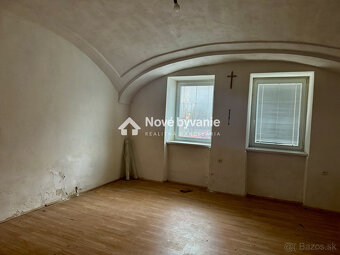 Historický dom vo Veľkej Lomnici – veľký pozemok - 6