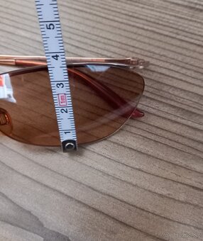 Slnecne okuliare zn. Celine Dion - 6