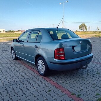 Škoda fabia 12.12v benzín 47kw - 6
