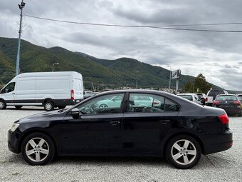 Volkswagen Jetta 1.6 TDI Comfortline - 6