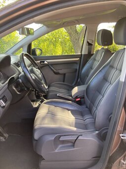 Volkswagen Touran 2.0 TDI Comfortline DSG, 2012, 281 700 km - 6