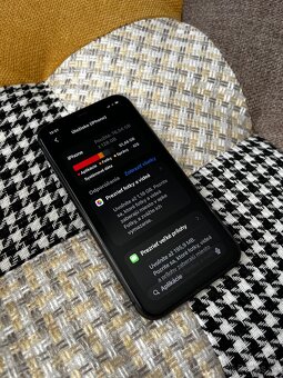 iPhone 11 black 128GB - 6