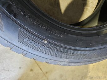 Zimné Pneu Bridgestone Blizzak LM001 255/55 R19 - 6