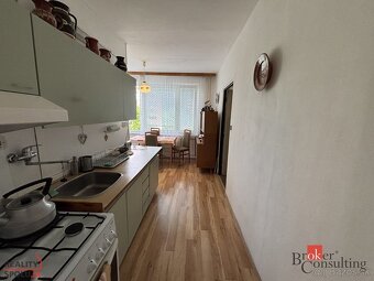 Na predaj: priestranný 2-izbový byt – sídlisko SEKIER - 6