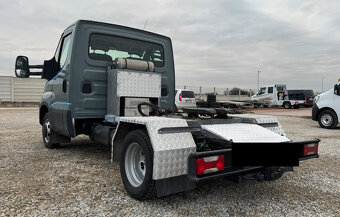 Iveco Daily mini ťahač - 6