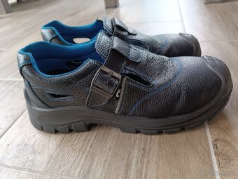 Pracovná obuv 43 - 6
