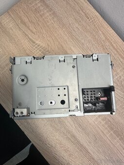 VW RCD 310 AUTORÁDIO - 6