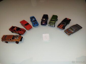 HotWheels - 6