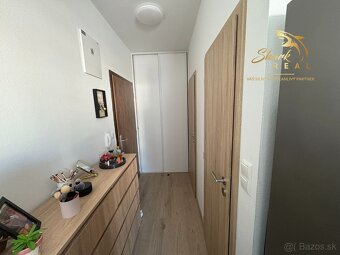 Prenájom 1,5-izbového bytu s priestranným balkónom v Slovens - 6