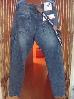 Štýlové slim fit RIFLE NA TRAKY - 6