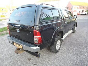 Toyota Hilux 2,5 D-4D 4x4 1.maj ČR HardTop DPH 2013 - 6