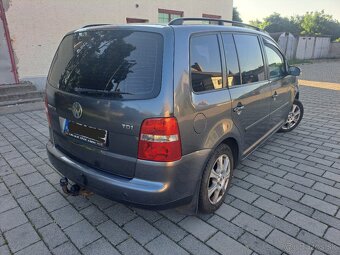 Volkswagen touran - 6