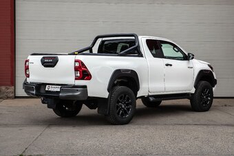Toyota Hilux Extra Cab 2.8 D-4D Invincible 4x4 - ZÁRUKA - 6