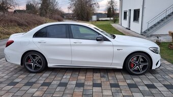 Mercedes benz amg C43 - 6