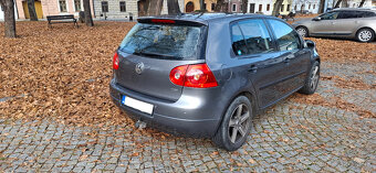 Volkswagen Golf 5 - 6