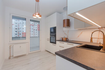 NA PREDAJ 3-izb.byt Petržalka, kompletná rekonštrukcia - 6