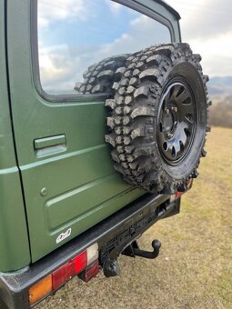 Suzuki Samurai 1.0 SJ410 - 6