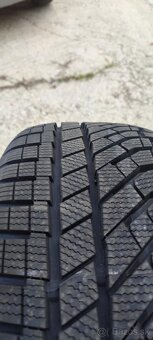 Falken eurowinter 225/45 r17 - 6