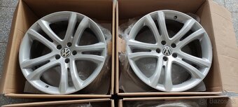 VW Savannah R19 5x112 9J ET33 - 6