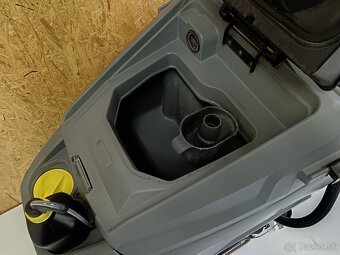Podlahový mycí stroj KARCHER B95RS,čistící stroj PROFESIONAL - 6