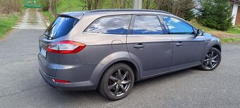 Predám Ford Mondeo MK4 Combi 2.0 tdci r.v. 08.2012 - 6