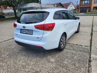 Kia ceed sw - 6