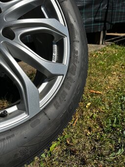R 18 Audi, WV. original Alu 8Jx18H2 + zimné gumy 6,9mm dezé - 6