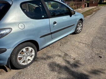 Ponúkam peugeot 206 - 6