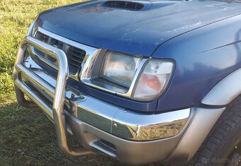 Nissan Navara D22 - 6