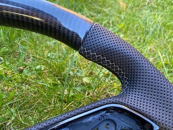 AUDI VOLANT KARBONOVY zkoseny karbonový športový - 6