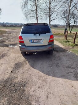 Kia Sorento 2,5 CRDI 103KW 4x4 - 6