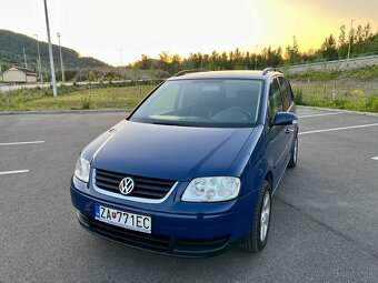 VW Touran 1.9 TDI DSG - 6