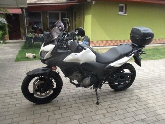 Suzuki DL 650 V-Storm - 6
