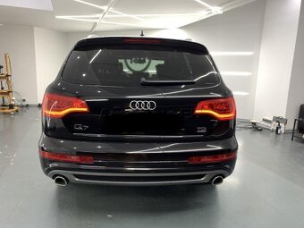 náhradné diely na: Audi Q7 Facelift 3.0 Tdi 176kw, Automatic - 6