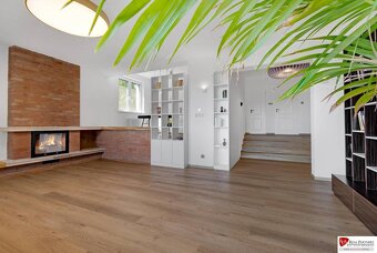 REB.sk Prenájom moderný 8 izbový RD, 250 m2,Sološnicka ul, K - 6