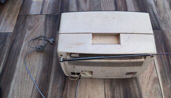 Predám prenosný televízor Merkur - 6