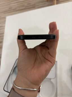 Predám iphone 15 256gb - 6