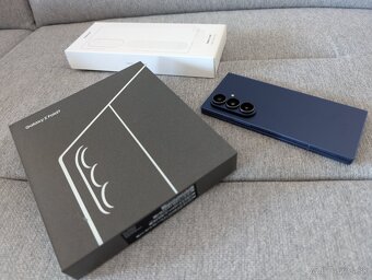 Predám Samsung Galaxy Z Fold7 - 6