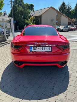 Maserati GranTurismo 4.7 V8 Sport Pininfarina - 6