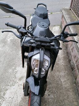KTM 790 Duke 2021 - 6
