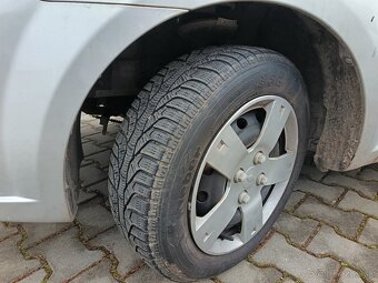 Predám CHEVROLET AVEO 1.2 - 6