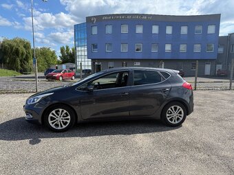 Kia Ceed 1.6 CRDI EX/Gold,94kw.M6.5d. Kupene v SR. - 6