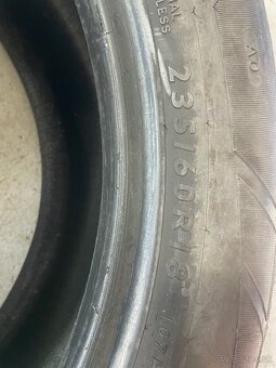235/60 R18 zimné - 6