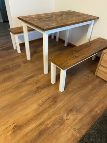 Jedálenský stol s lavicami - 6