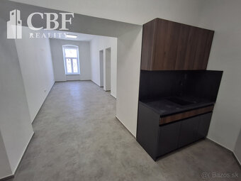 Na prenájom administr. / obchodné priestory v centre Rožňavy - 6
