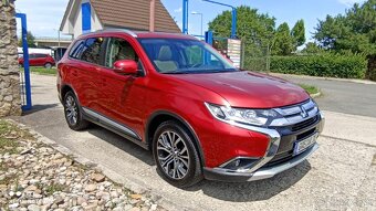 MITSUBISHI OUTLANDER 2,0 MIVEC 4WD CVT 7 miest - 6